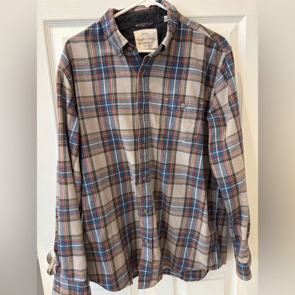 Weatherproof Men's Plaid Button down shirt
